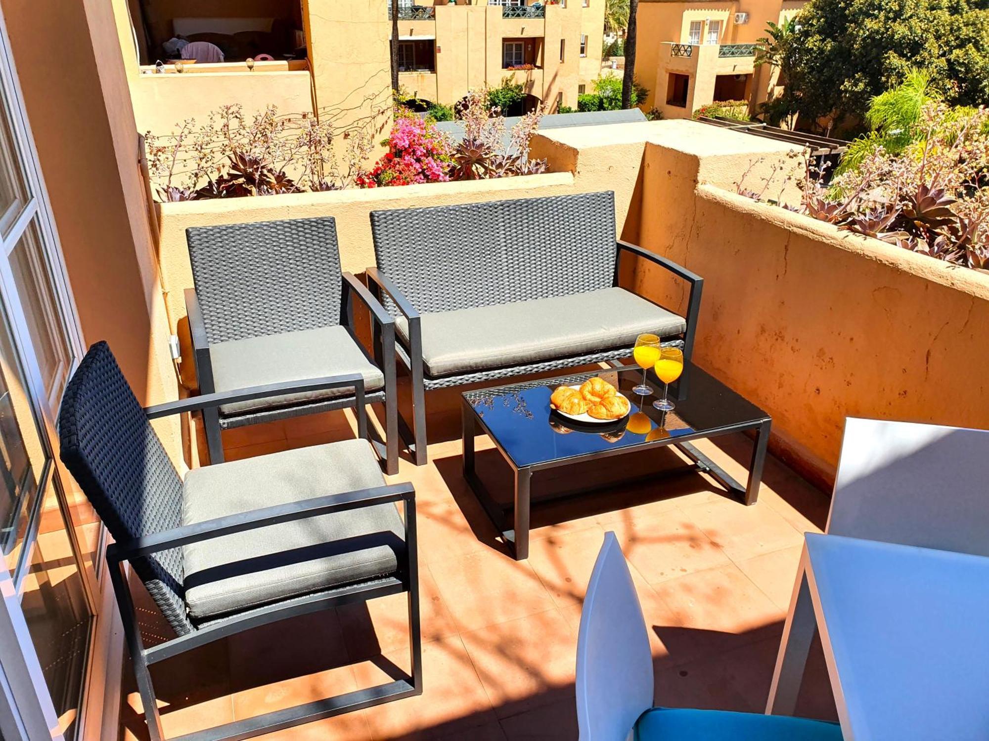 Апартаменты Urb Oasis Golf-Terrace, Pools And Golf Courses Михас Экстерьер фото